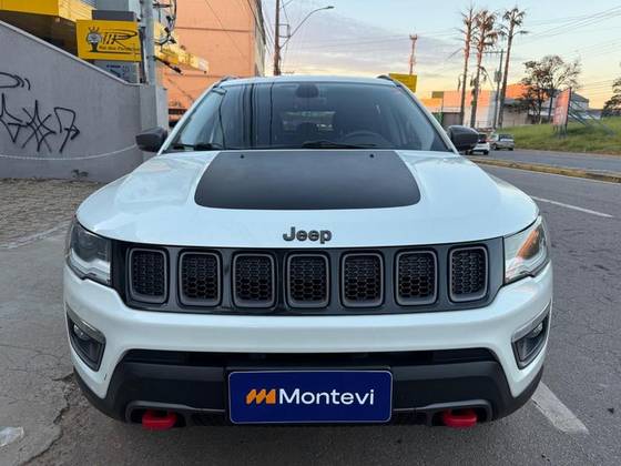JEEP COMPASS 2.0 16V DIESEL TRAILHAWK 4X4 AUTOMÁTICO JEEP COMPASS 2.0 16V DIESEL TRAILHAWK 4X4 AUTOMÁTICO